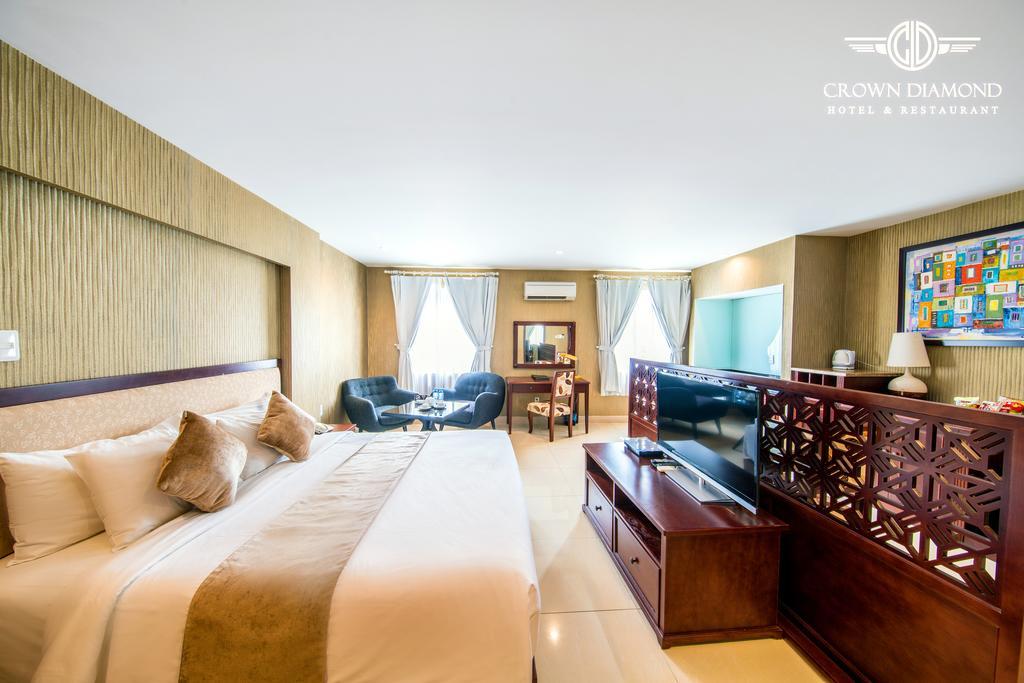 Crown Diamond Hotel - Phu My Hung District 7 Ho Chi Minh City Room photo